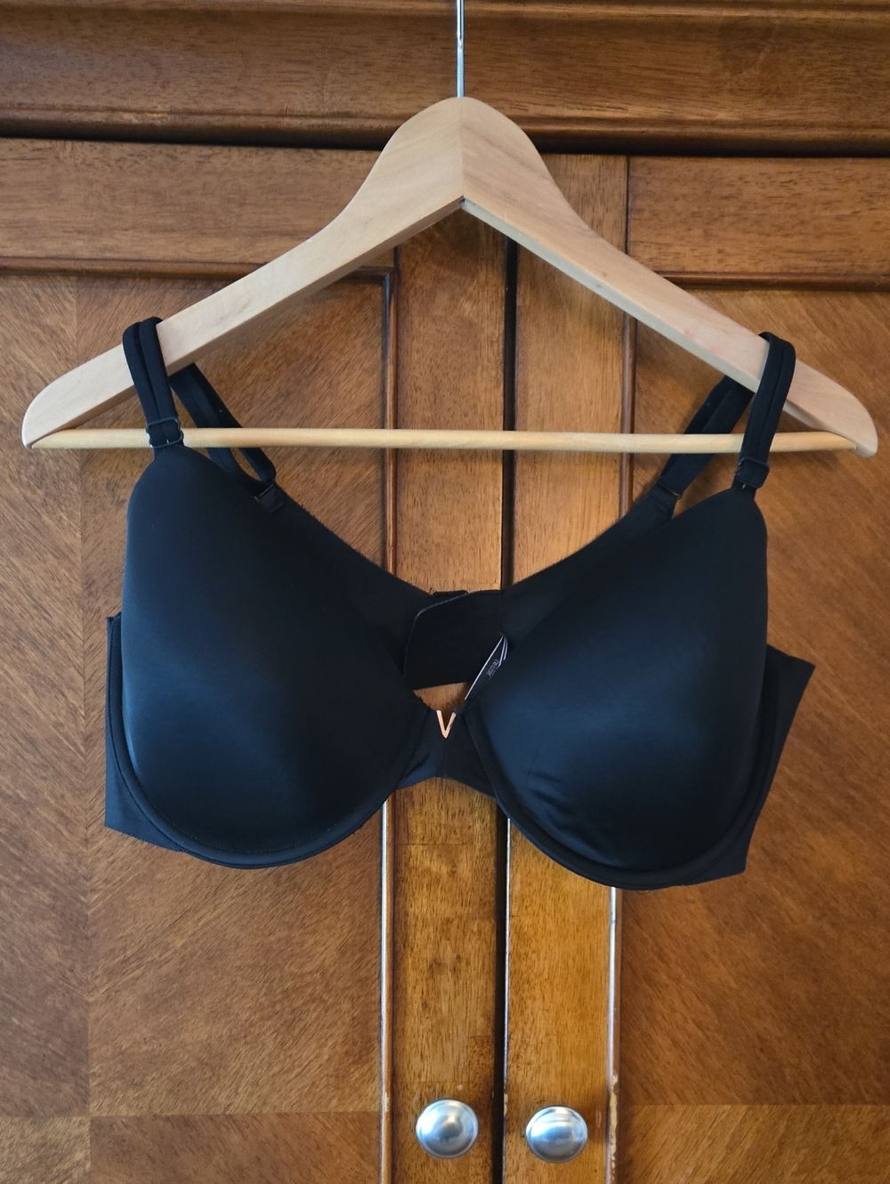 Victoria's Secret Black Smooth Underwire Bra